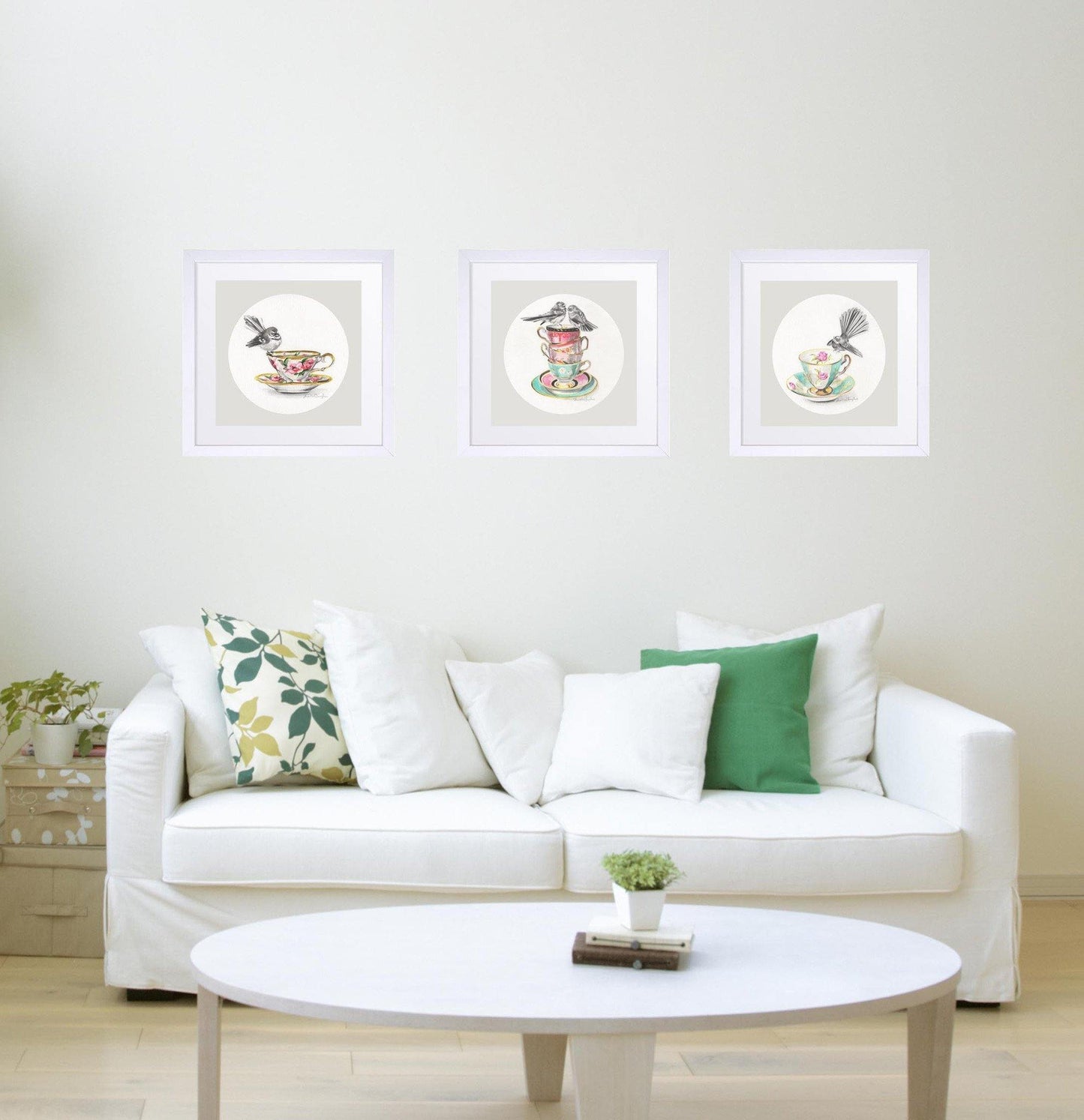 Rose Fantail - Melissa Sharplin